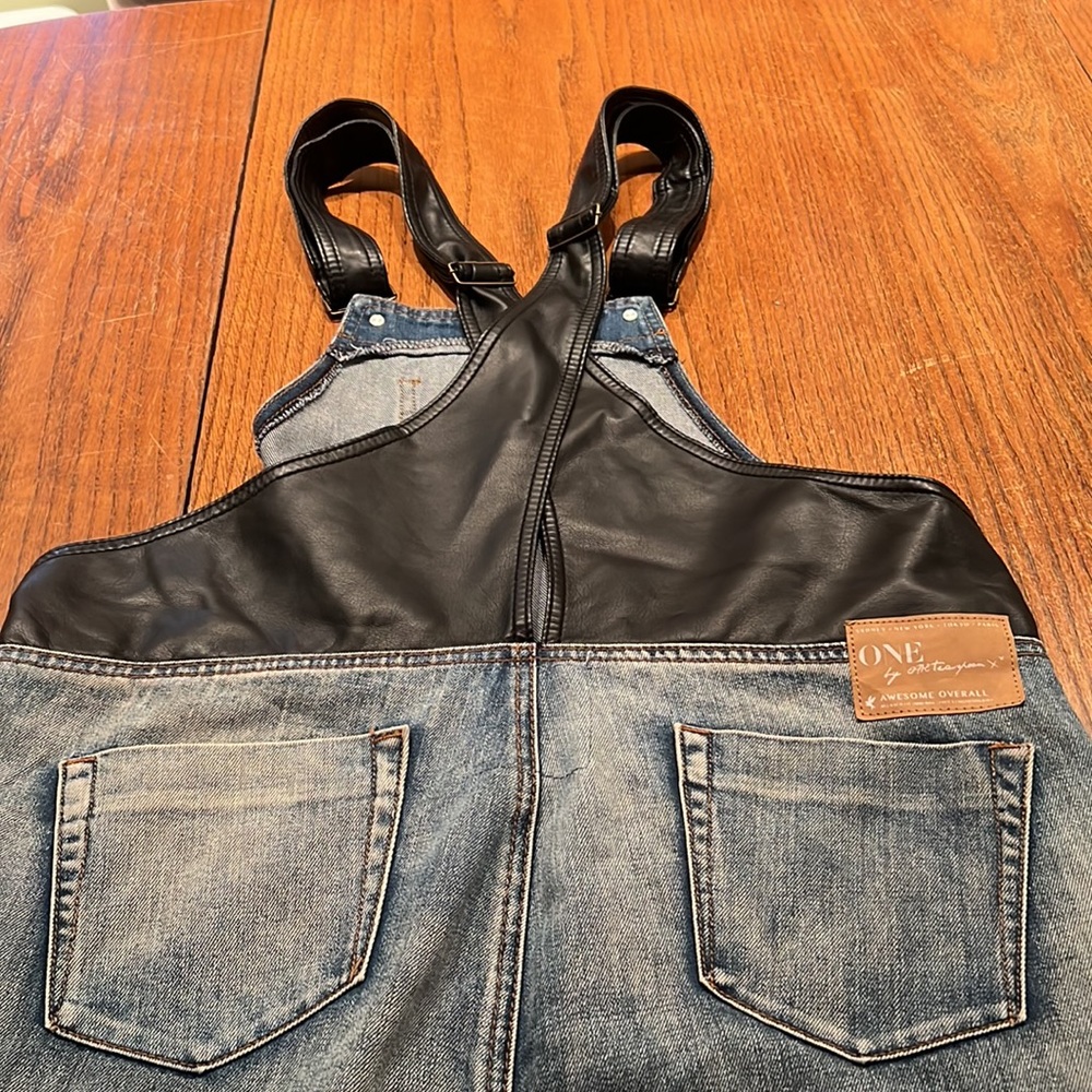One Teaspoon Denim Distressed Style W/ Black Adjustable Faux Leather Trim 30 - Picture 9 of 13